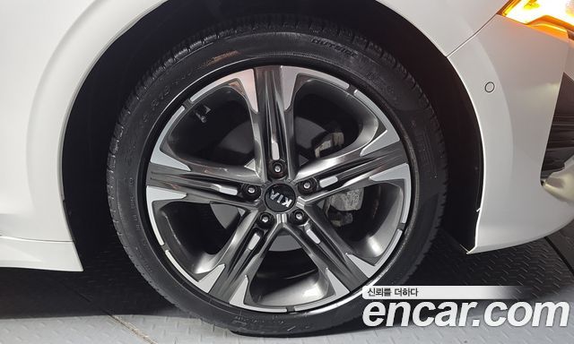 Kia K5 (III) 1.6 Turbo Signature 2021 — фото 27