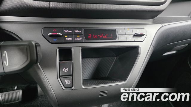 Kia Ray EV Van 2-Seater Light 2025 — фото 18