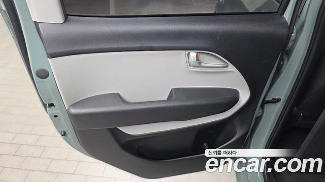 Kia Ray EV Van 2-Seater Light 2025 — фото 25