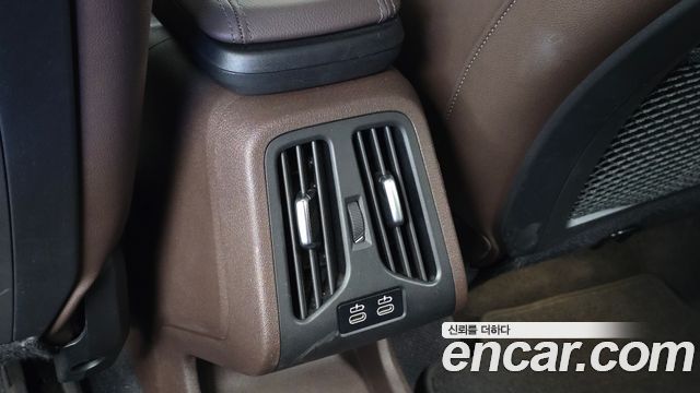 BMW X1 (U11) sDrive 20i M Sport 2023 — фото 31