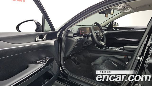 Kia K5 (III) 2.0 LPi(Rent) Trendy 2026 — фото 10
