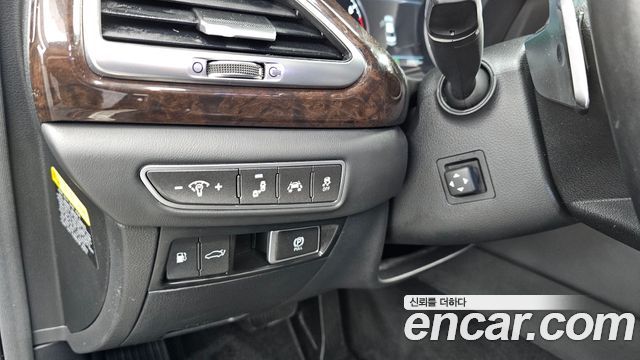 Genesis EQ900 3.3 T-GDI AWD Premiun Luxury 2016 — фото 16