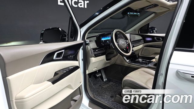 Kia Carnival (IV) Gasoline 7-Seater Signature 2023 — фото 10