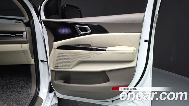 Kia Carnival (IV) Gasoline 7-Seater Signature 2023 — фото 25