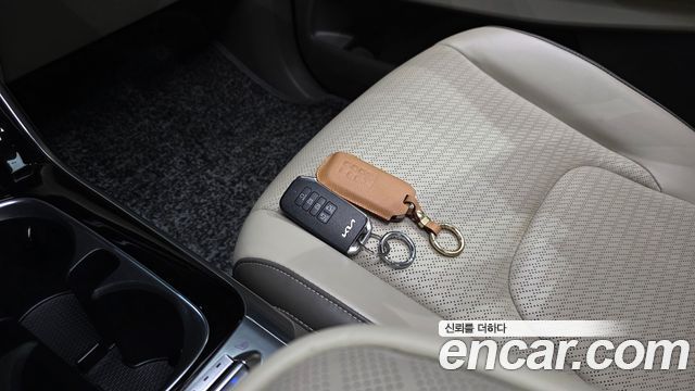 Kia Carnival (IV) Gasoline 7-Seater Signature 2023 — фото 34