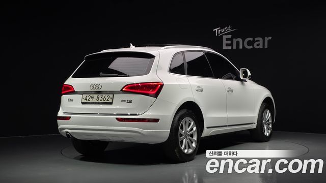 Audi Q5 35 TDI Quattro 8R 2015 — фото 2