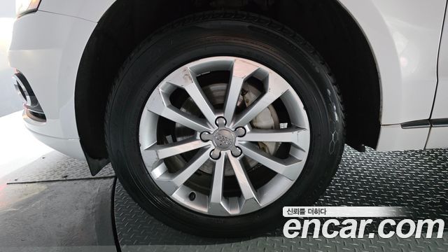 Audi Q5 35 TDI Quattro 8R 2015 — фото 5