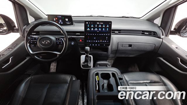 Hyundai Staria 4WD Tourer 11-Seater Modern 2023 — фото 7