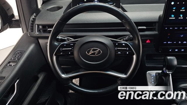 Hyundai Staria 4WD Tourer 11-Seater Modern 2023 — фото 13