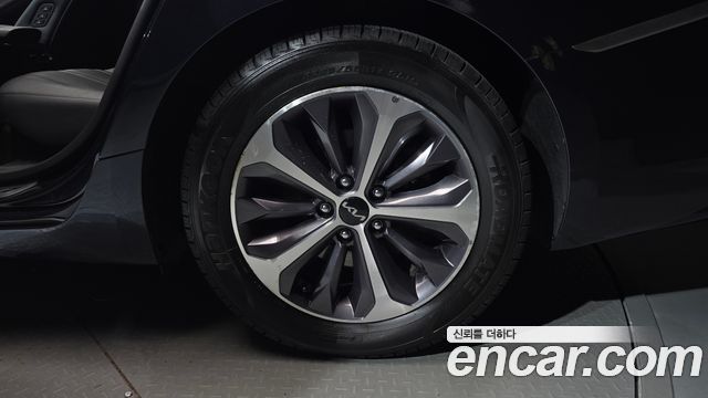 Kia K8 Hybrid Noblesse 2022 — фото 21