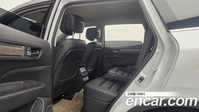 Renault Korea QM6 2.0 LPe Premiere 2WD 2023 — фото 12