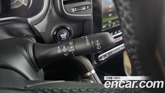 Renault Korea QM6 2.0 LPe Premiere 2WD 2023 — фото 28