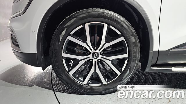Renault Korea QM6 2.0 LPe RE Signature 2WD 2022 — фото 5
