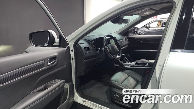 Renault Korea QM6 2.0 LPe RE Signature 2WD 2022 — фото 10