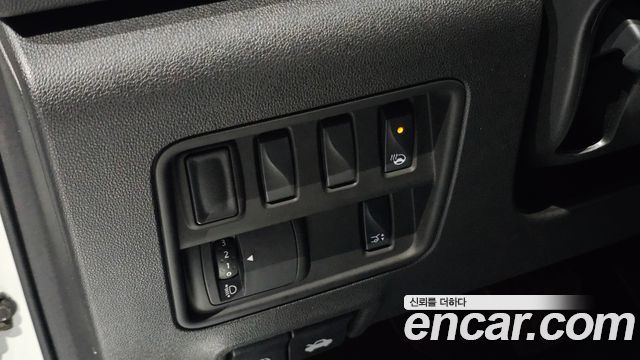 Renault Korea QM6 2.0 LPe RE Signature 2WD 2022 — фото 18