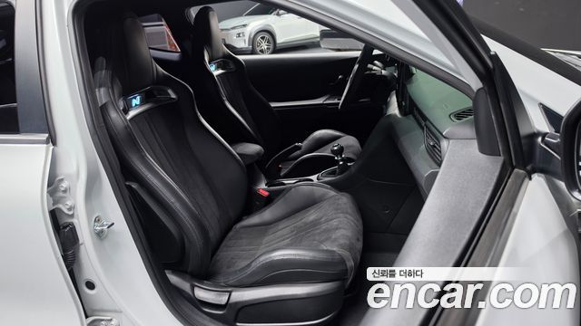 Hyundai Veloster (JS) 2.0 N 2019 — фото 26