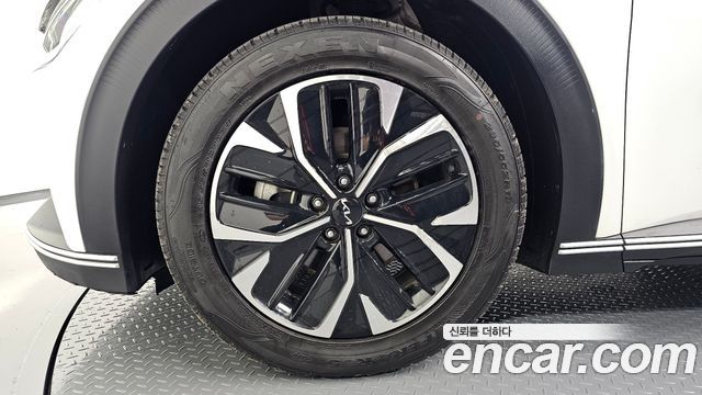Kia EV6 Long Range Air 2022 — фото 5
