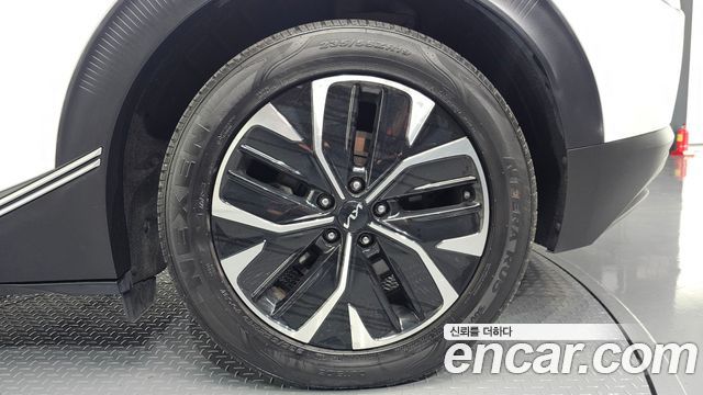 Kia EV6 Long Range Air 2022 — фото 21
