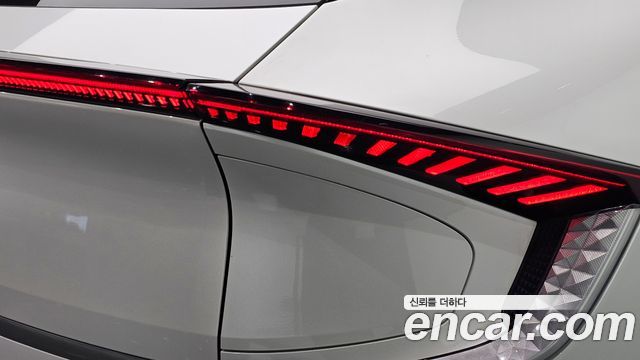 Kia EV6 Long Range Air 2022 — фото 23