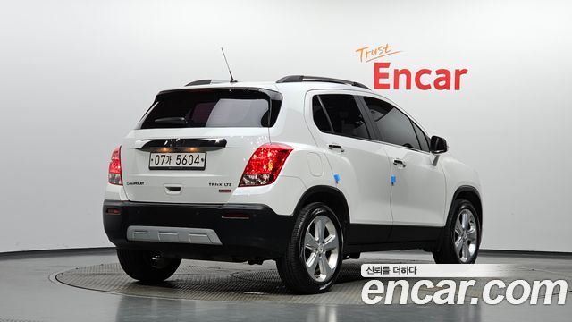 Chevrolet Trax 1.4 Premium 2015 — фото 2