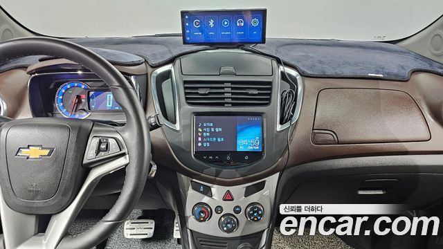 Chevrolet Trax 1.4 Premium 2015 — фото 13