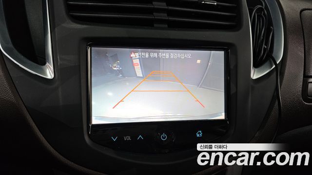 Chevrolet Trax 1.4 Premium 2015 — фото 16