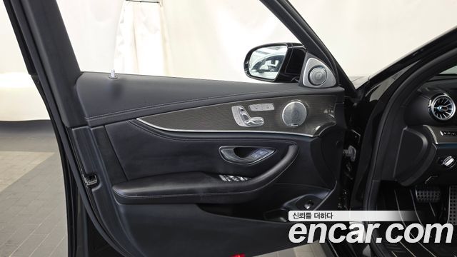 Mercedes-Benz E-Class (W213) E350 4MATIC AMG Line 2019 — фото 24