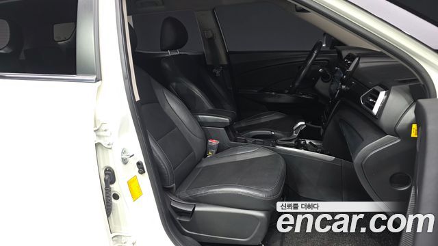 KG Mobility (SsangYong) Tivoli Air 1.5 2WD A7 2024 — фото 15