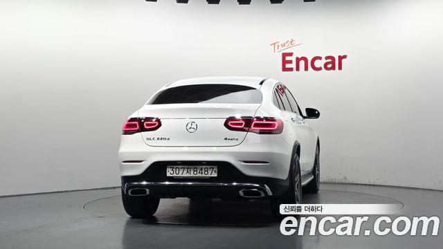 Mercedes-Benz GLC-Class (X253) GLC220 d 4MATIC Coupe 2020 — фото 4
