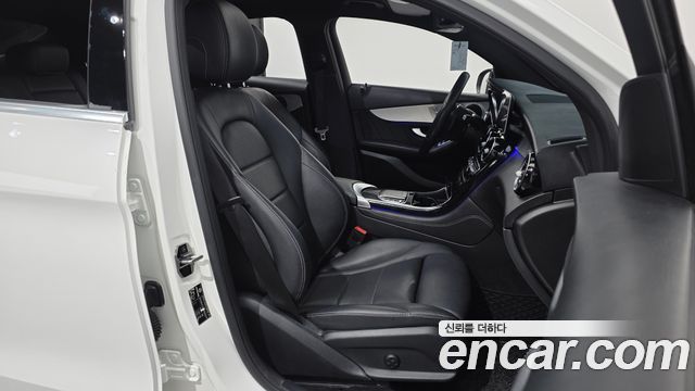 Mercedes-Benz GLC-Class (X253) GLC220 d 4MATIC Coupe 2020 — фото 26