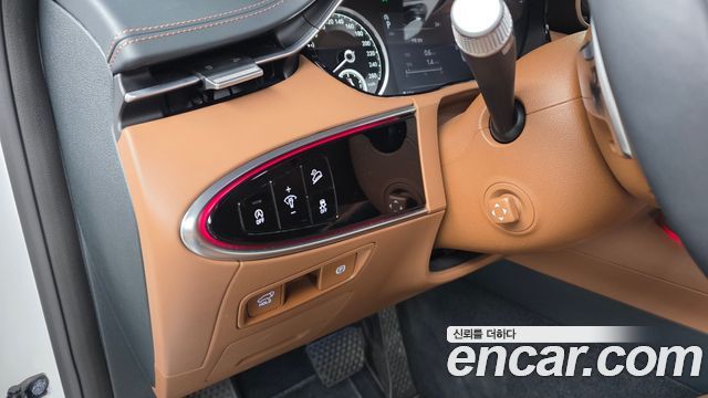 Genesis GV70 2.5T Gasoline AWD 2022 — фото 20