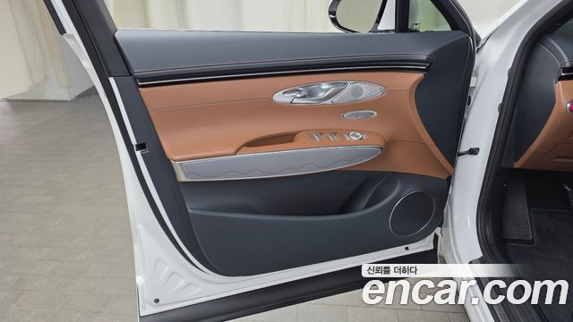 Genesis GV70 2.5T Gasoline AWD 2022 — фото 24