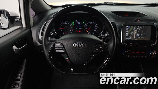 Kia K3 Prestige 2017 — фото 16