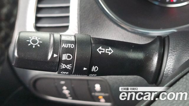 Kia K3 Prestige 2017 — фото 30