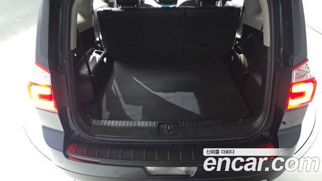 Chevrolet Orlando 1.6 Diesel LT Safety 2016 — фото 30