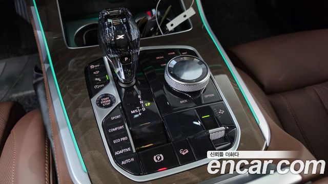 BMW X5 (G05) xDrive 40i xLine 2022 — фото 9