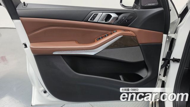 BMW X5 (G05) xDrive 40i xLine 2022 — фото 30