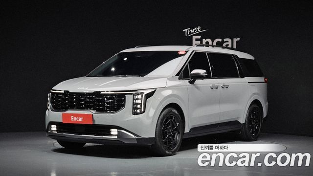 Kia Carnival (IV) Gasoline 9-Seater Gravity 2024 — фото 1