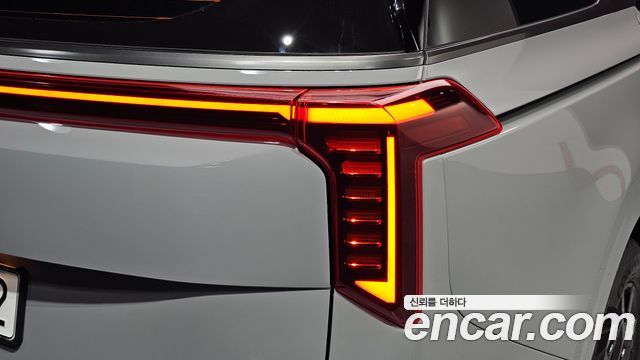 Kia Carnival (IV) Gasoline 9-Seater Gravity 2024 — фото 29