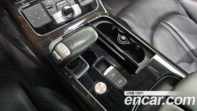 Audi A8 60 TDI Quattro D4 2015 — фото 9