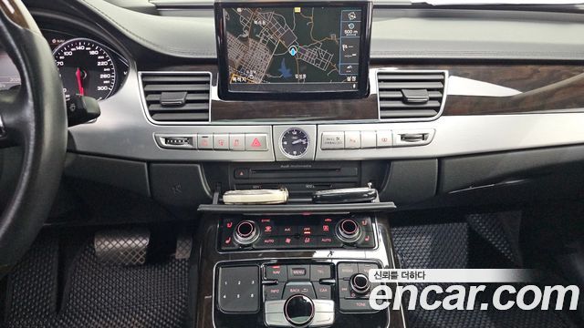 Audi A8 60 TDI Quattro D4 2015 — фото 14