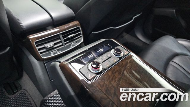 Audi A8 60 TDI Quattro D4 2015 — фото 19