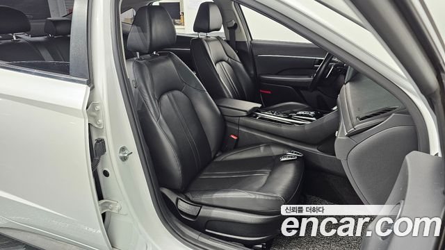 Hyundai Sonata (DN8) 2.0 LPG(rental car) Smart 2020 — фото 12