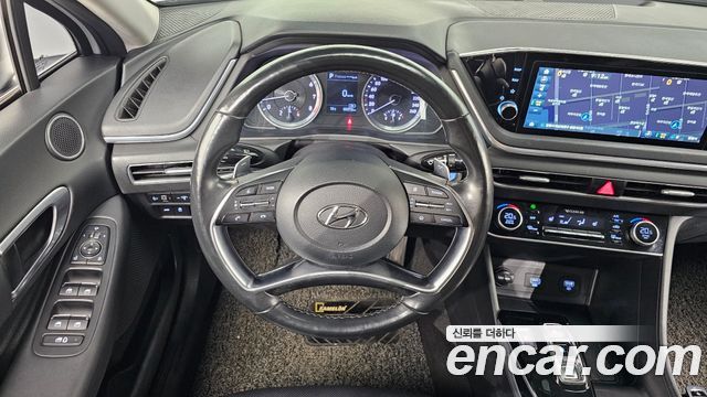 Hyundai Sonata (DN8) 2.0 LPG(rental car) Smart 2020 — фото 13