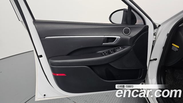 Hyundai Sonata (DN8) 2.0 LPG(rental car) Smart 2020 — фото 24