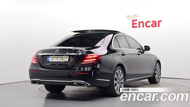 Mercedes-Benz E-Class (W213) E450 4MATIC Exclusive 2020 — фото 2