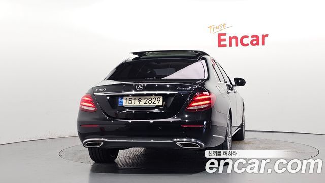 Mercedes-Benz E-Class (W213) E450 4MATIC Exclusive 2020 — фото 4