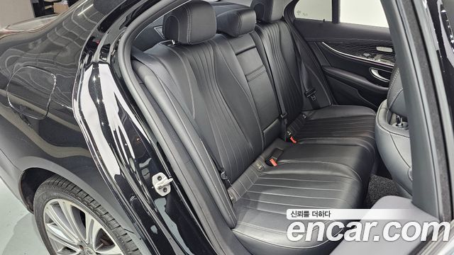 Mercedes-Benz E-Class (W213) E450 4MATIC Exclusive 2020 — фото 11