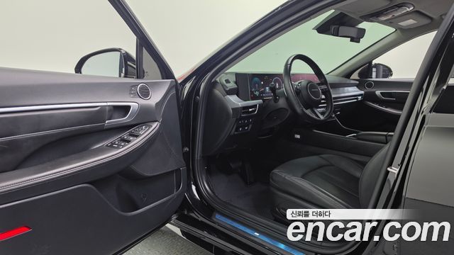 Hyundai Sonata The Edge (DN8) 1.6 Turbo Exclusive 2024 — фото 11