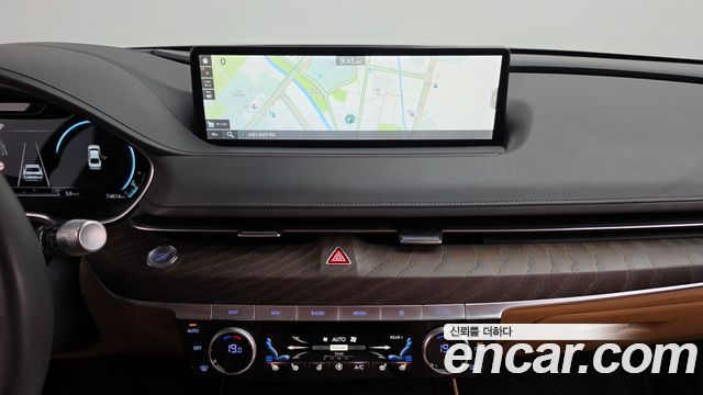 Genesis G80 (RG3) Gasoline 2.5 Turbo AWD 2022 — фото 12